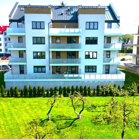 Lubava Z Garazem Podziemnym I Klimatyzacja, Netflix, Tv55', Winda Lubawa