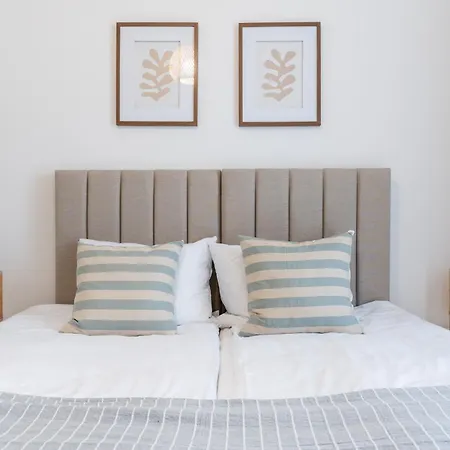 Lubava Z Garazem Podziemnym I Klimatyzacja, Netflix, Tv55', Winda *